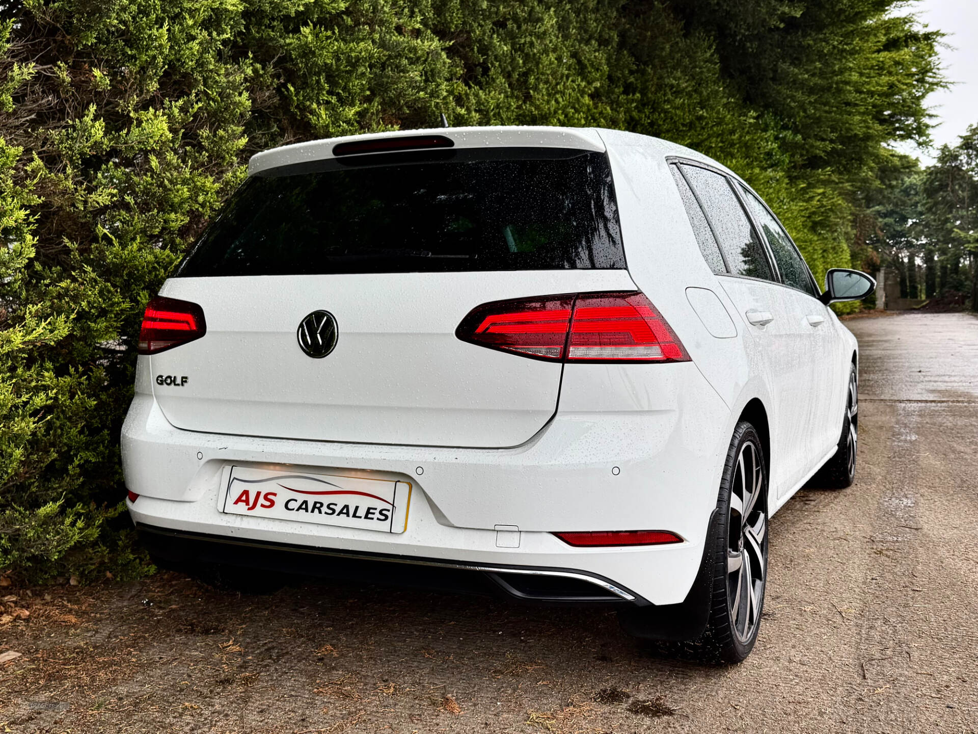 Volkswagen Golf HATCHBACK in Antrim