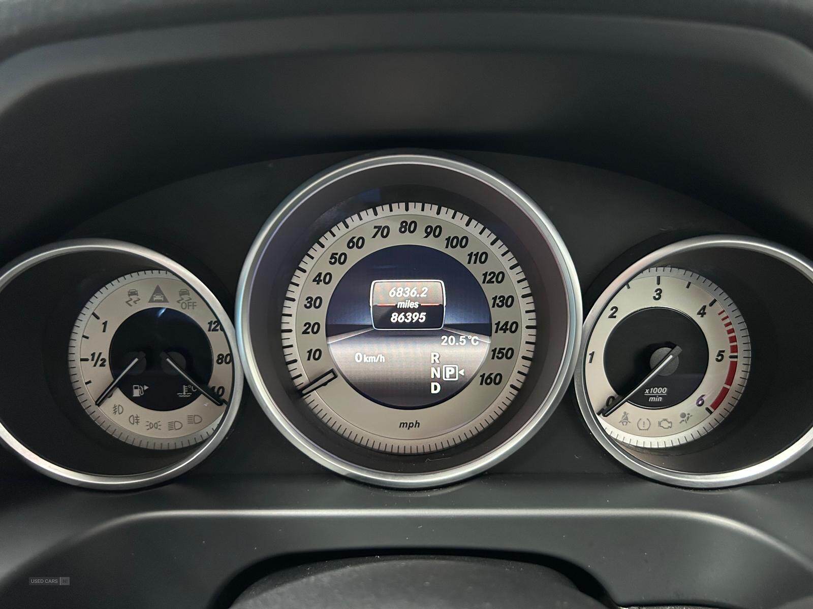 Jan 2016 Mercedes E-Class E220 BlueTEC SE 4dr 7G-Tronic