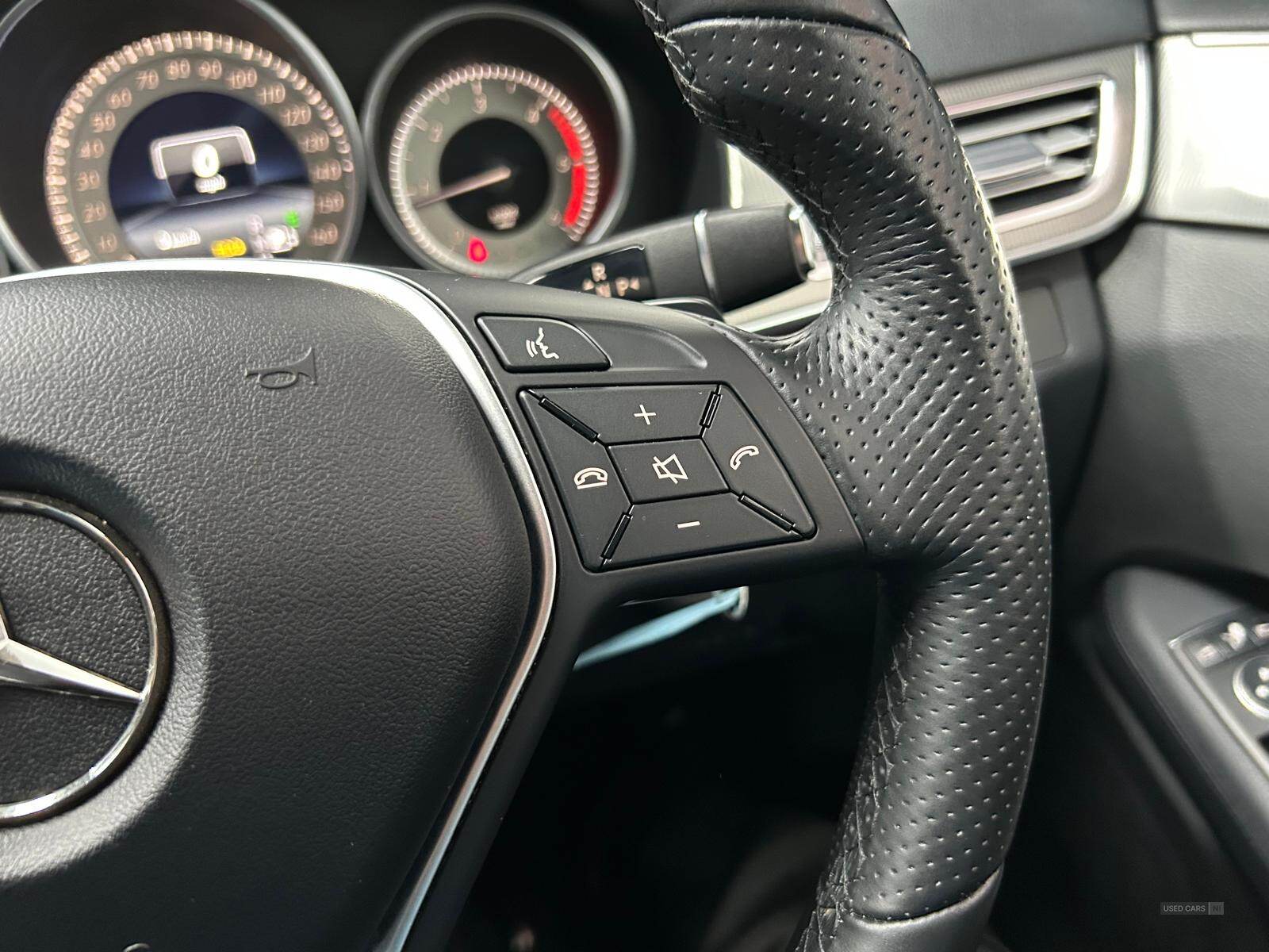 Jan 2016 Mercedes E-Class E220 BlueTEC SE 4dr 7G-Tronic