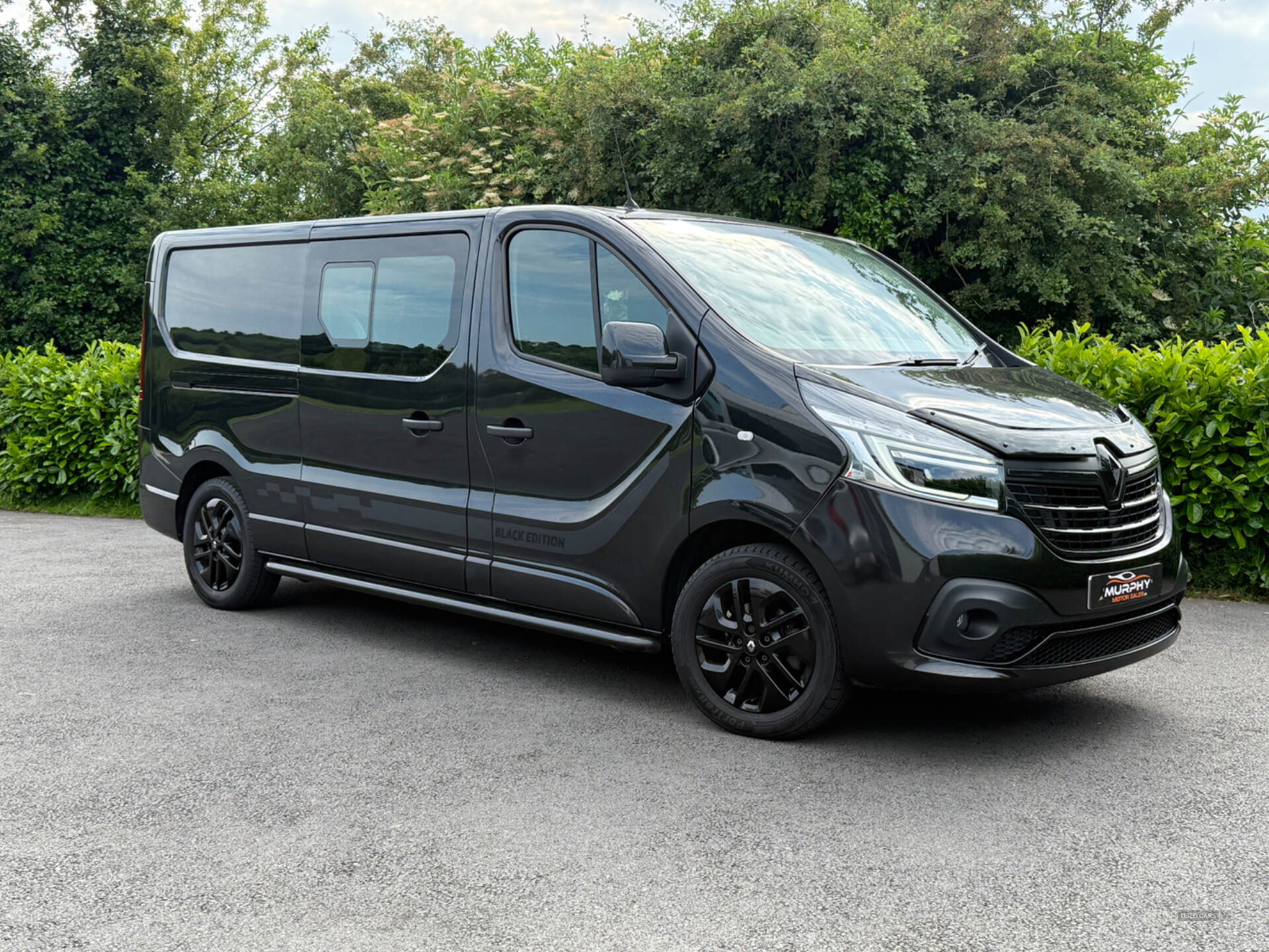 Jun 2021 Renault Trafic LL30 ENERGY dCi 170 Black Edition Crew Van EDC