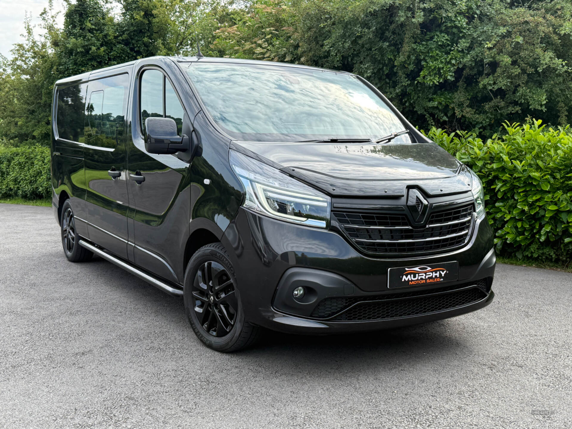 Jun 2021 Renault Trafic LL30 ENERGY dCi 170 Black Edition Crew Van EDC