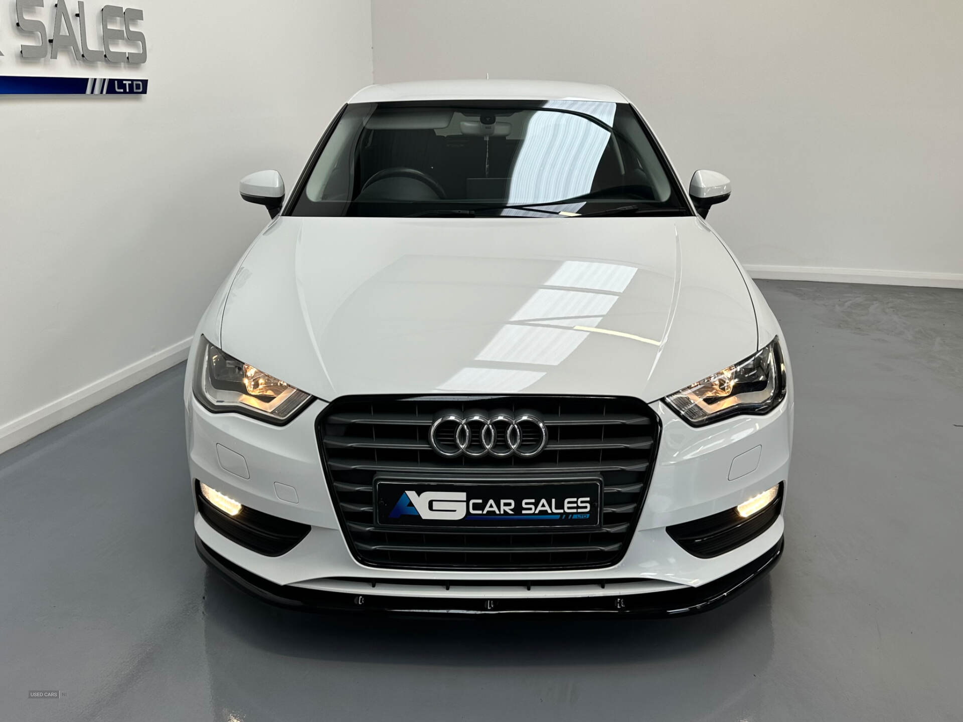 Apr 2016 Audi A3 1.6 TDI Ultra 110 SE Technik 3dr