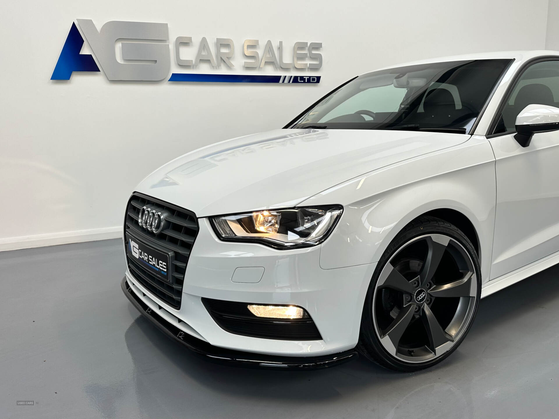 Apr 2016 Audi A3 1.6 TDI Ultra 110 SE Technik 3dr
