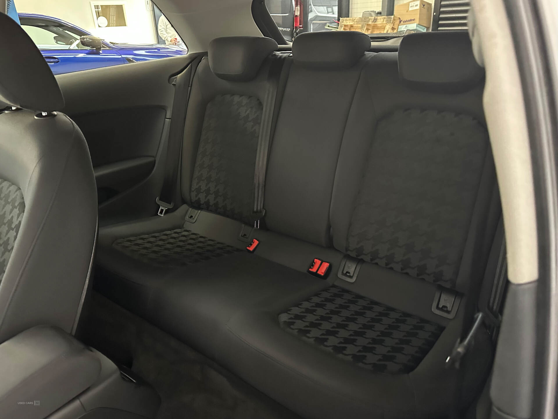 Apr 2016 Audi A3 1.6 TDI Ultra 110 SE Technik 3dr