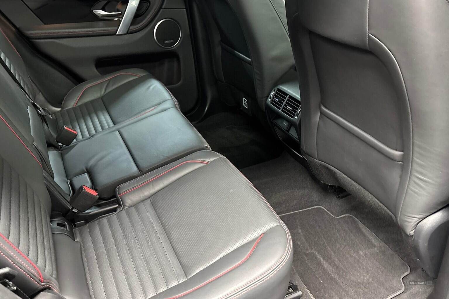 Mar 2023 Land Rover Discovery Sport 1.5 P300E R-Dynamic Hse 5Dr Auto [5 Seat]