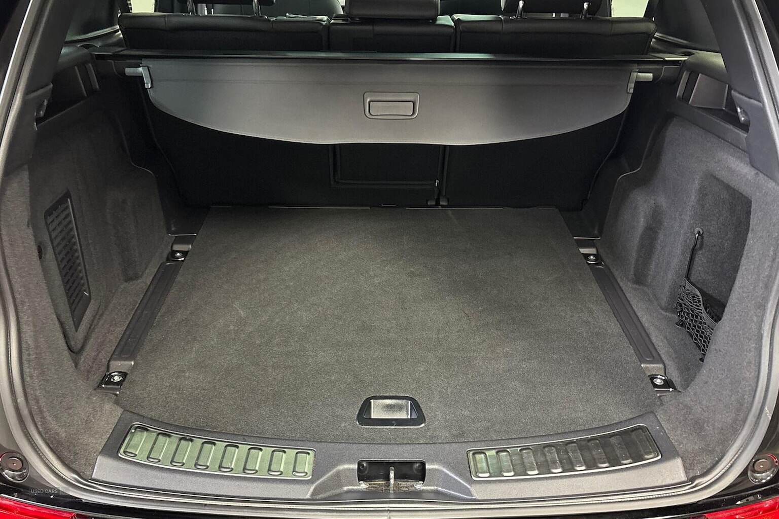 Mar 2023 Land Rover Discovery Sport 1.5 P300E R-Dynamic Hse 5Dr Auto [5 Seat]