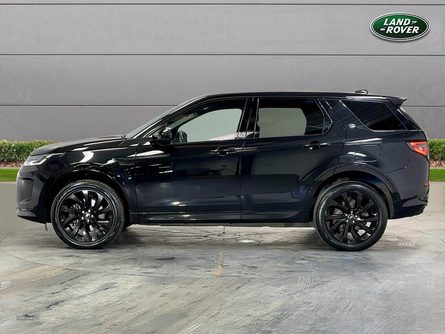 Mar 2023 Land Rover Discovery Sport 1.5 P300E R-Dynamic Hse 5Dr Auto [5 Seat]