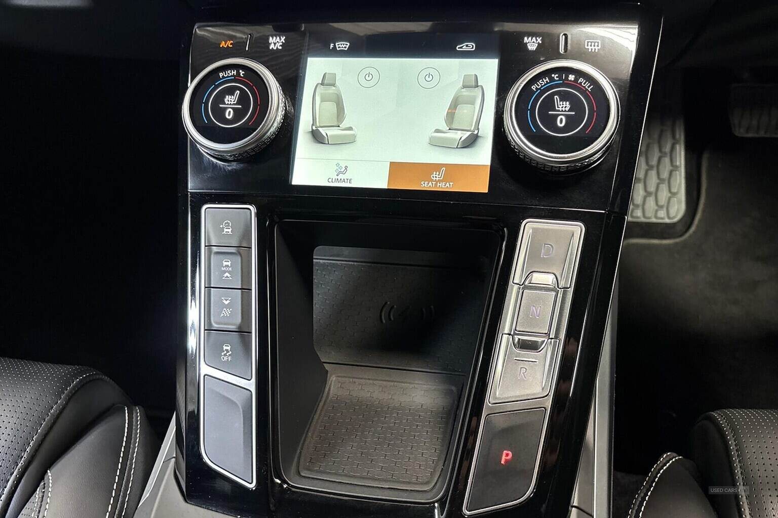 Mar 2022 Jaguar i-Pace 294Kw Ev400 Hse Black 90Kwh 5Dr Auto 11Kw Charger
