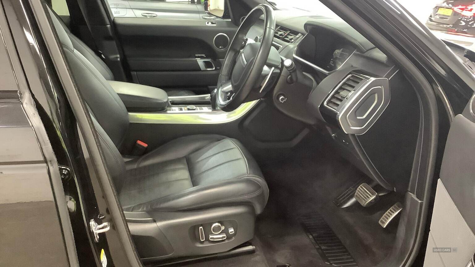 May 2021 Land Rover Range Rover Sport 2.0 P400E Autobiography Dynamic 5Dr Auto