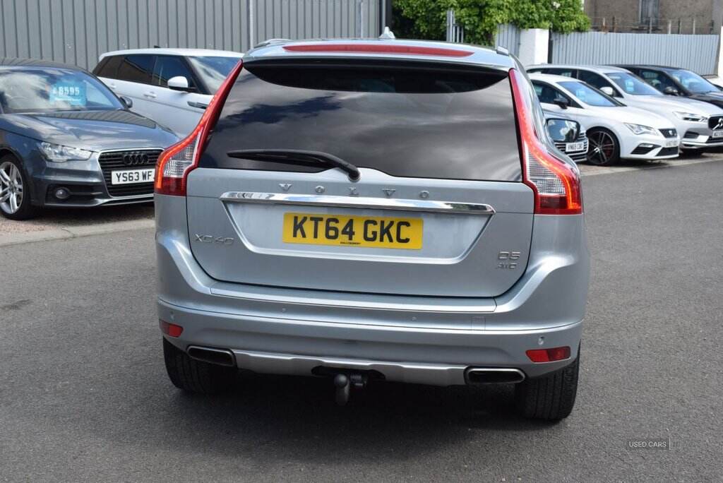 Jan 2015 Volvo XC60 D5 [215] SE Lux Nav 5dr AWD Geartronic