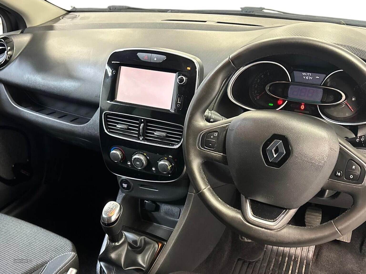 Sep 2018 Renault Clio 0.9 Tce 90 Iconic 5Dr