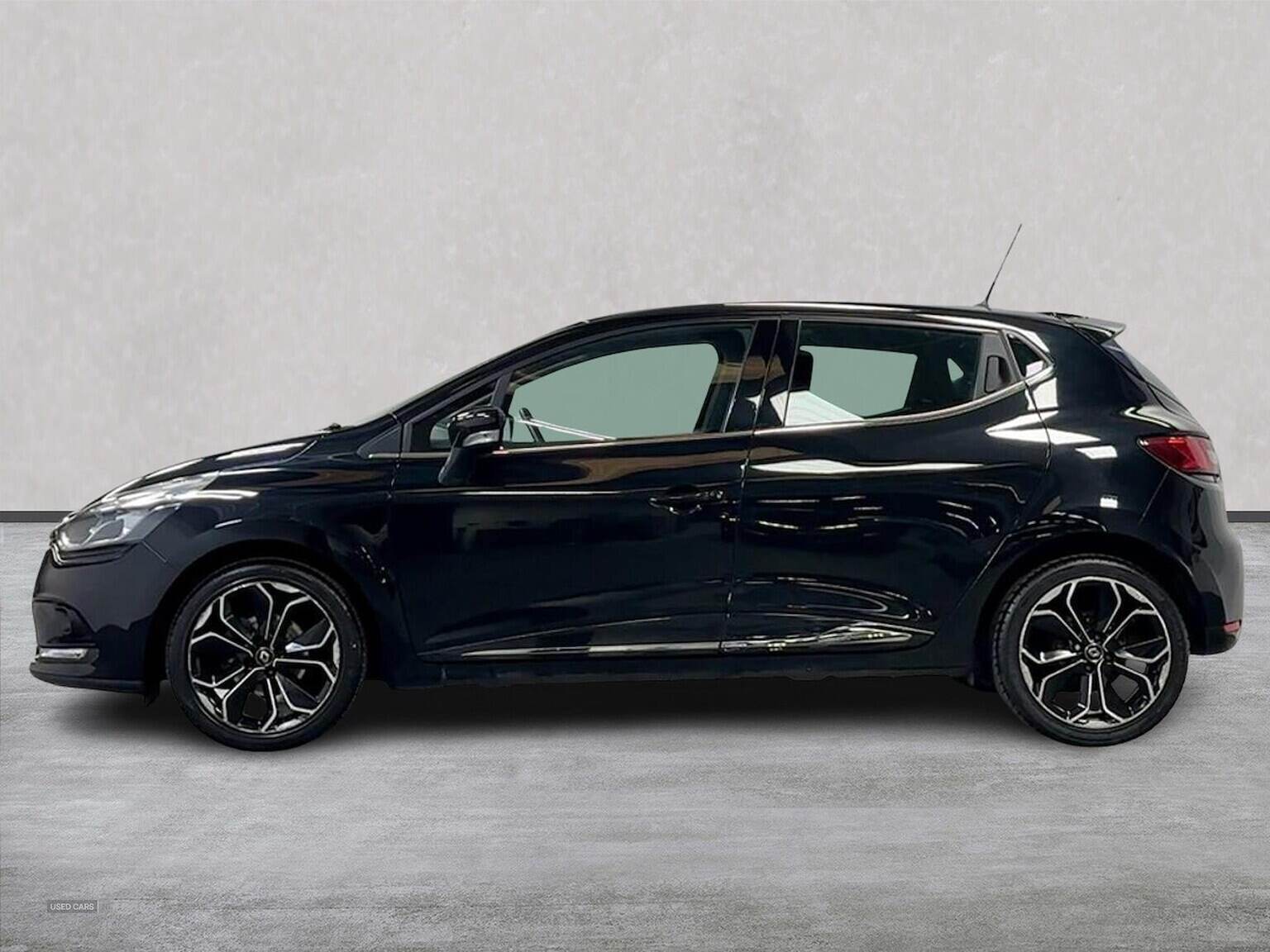 Sep 2018 Renault Clio 0.9 Tce 90 Iconic 5Dr