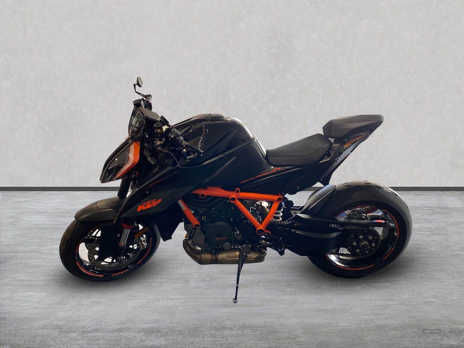 Feb 2020 KTM Super Duke 1290 Super Duke R (20My)