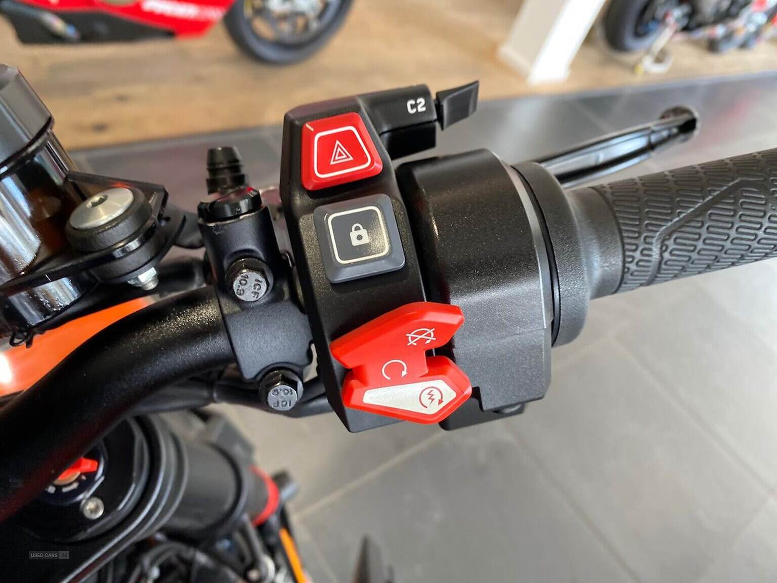Feb 2020 KTM Super Duke 1290 Super Duke R (20My)