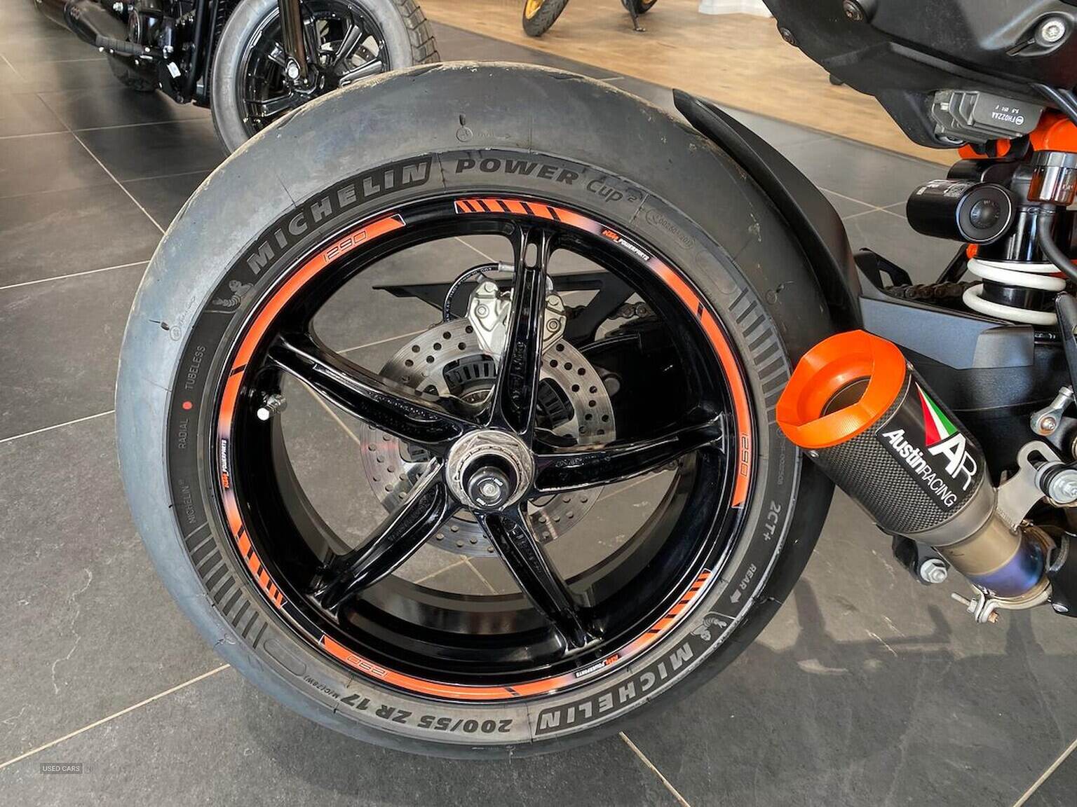 Feb 2020 KTM Super Duke 1290 Super Duke R (20My)