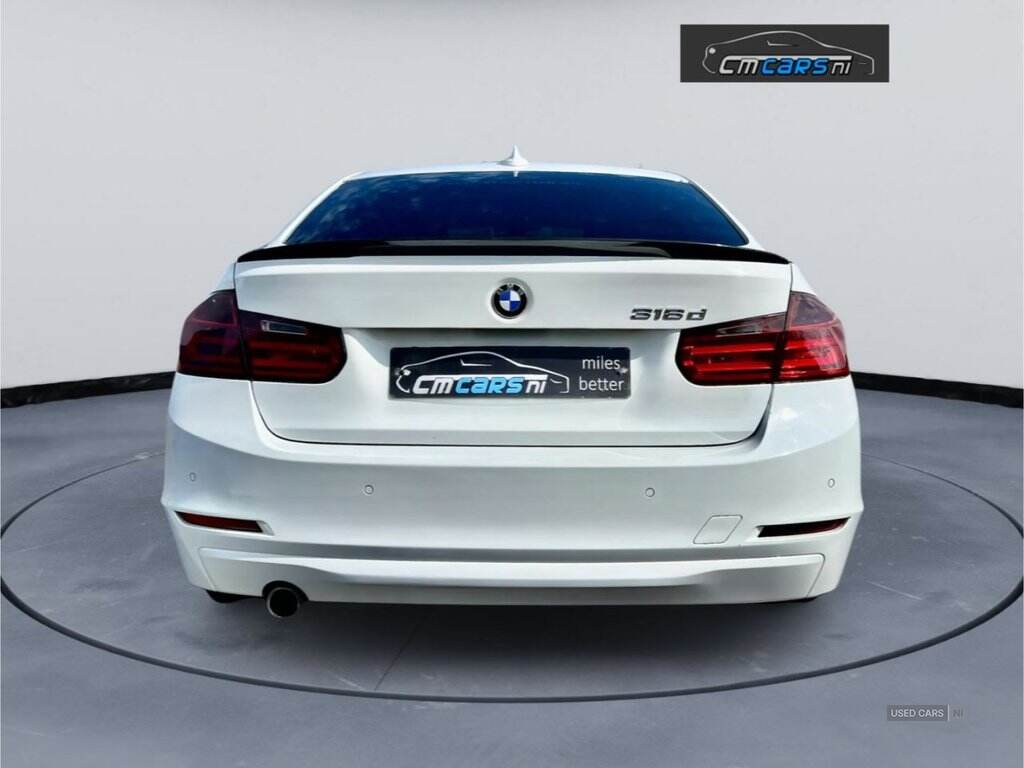 2013 BMW 3 Series 2.0 318d SE Saloon 4dr Diesel Manual Euro 5 (s/s) (143 ps)