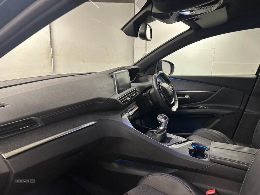 Jun 2017 Peugeot 3008 2.0 BlueHDi GT Line 5dr