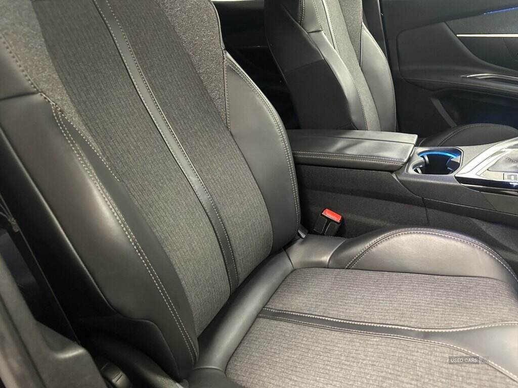 Jun 2017 Peugeot 3008 2.0 BlueHDi GT Line 5dr