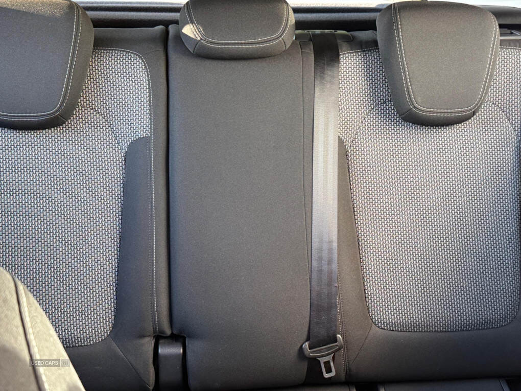 Jan 2022 Vauxhall Grandland X 1.5 Turbo D SE Premium 5dr