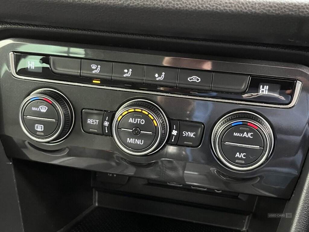 Nov 2018 Volkswagen Tiguan 2.0 TDi 150 SE Nav 5dr