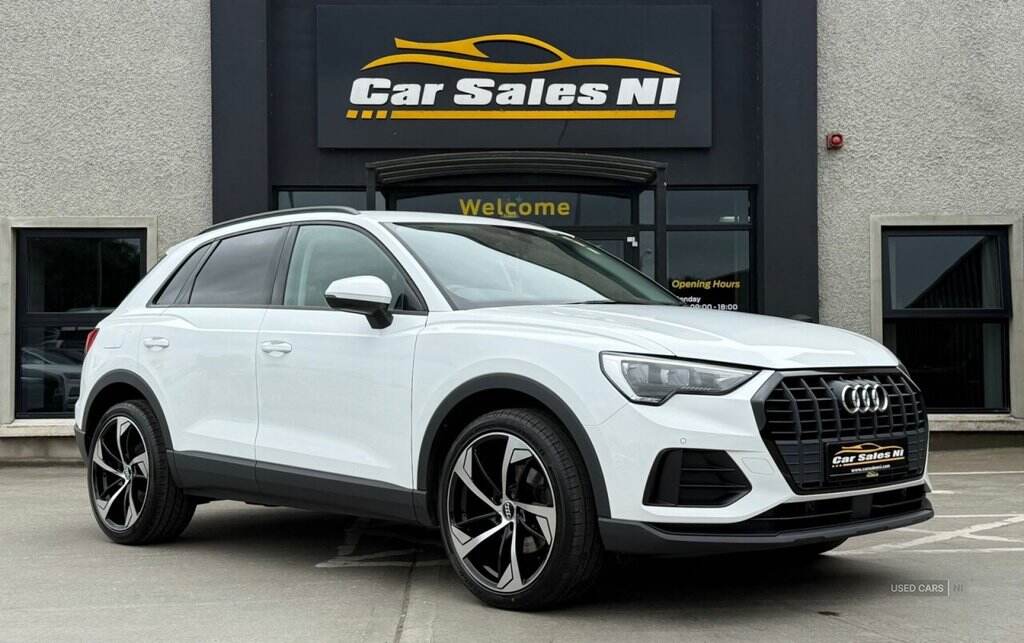 Mar 2022 Audi Q3 35 TDI Technik 5dr S Tronic