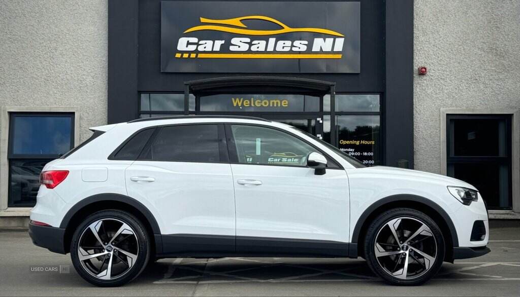 Mar 2022 Audi Q3 35 TDI Technik 5dr S Tronic