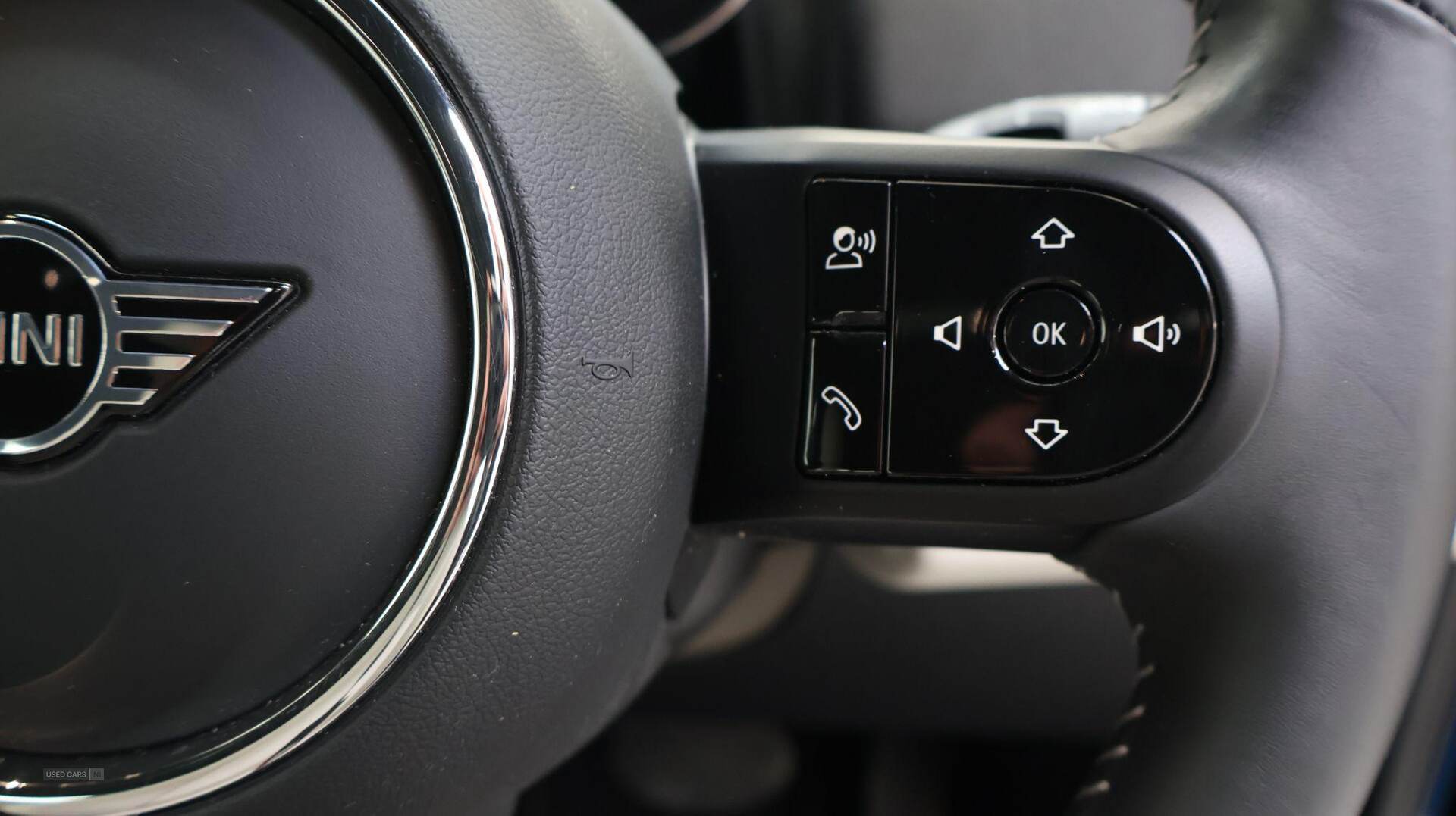 2022 MINI Countryman Cooper S E Exclusive