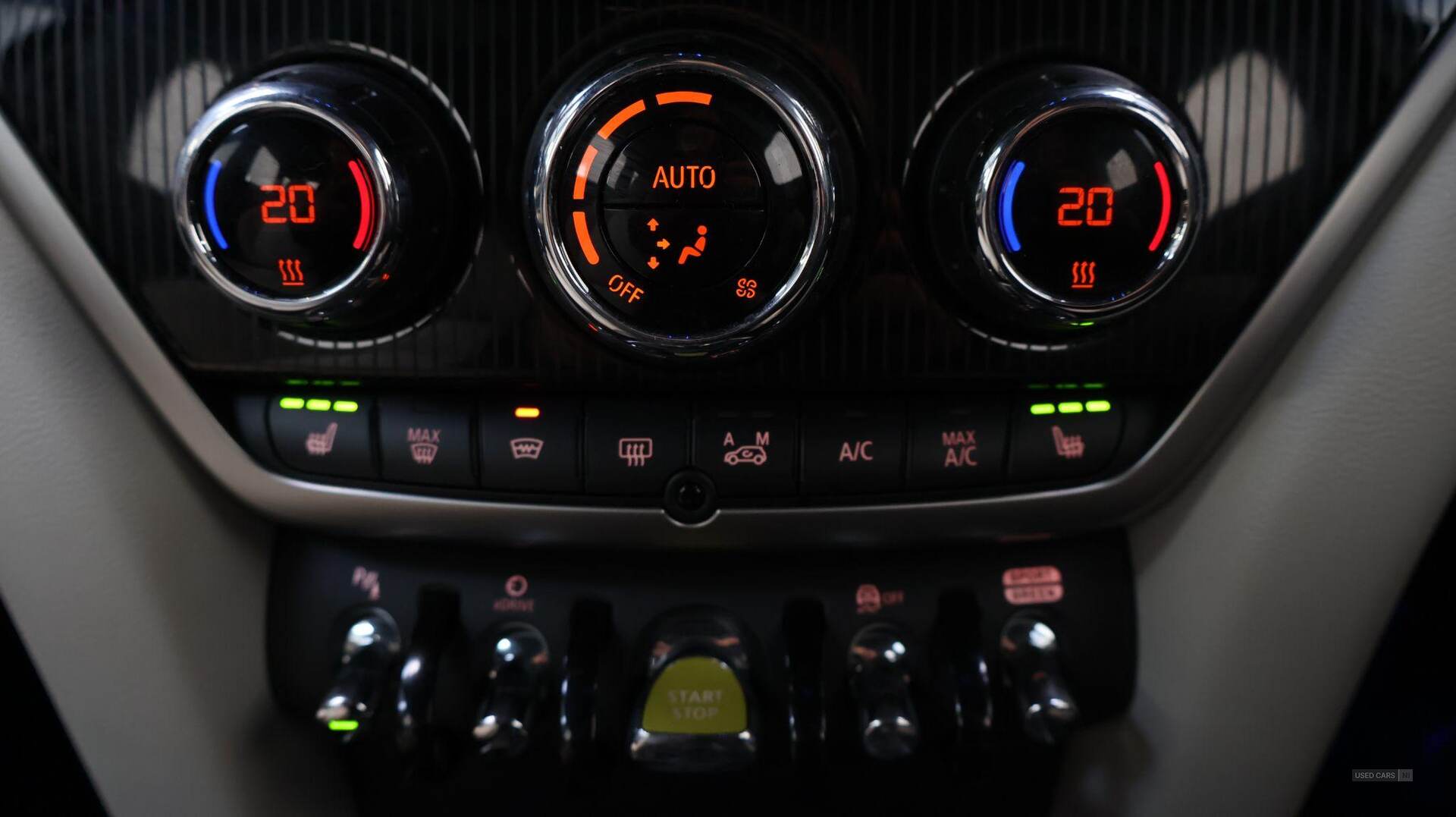 2022 MINI Countryman Cooper S E Exclusive