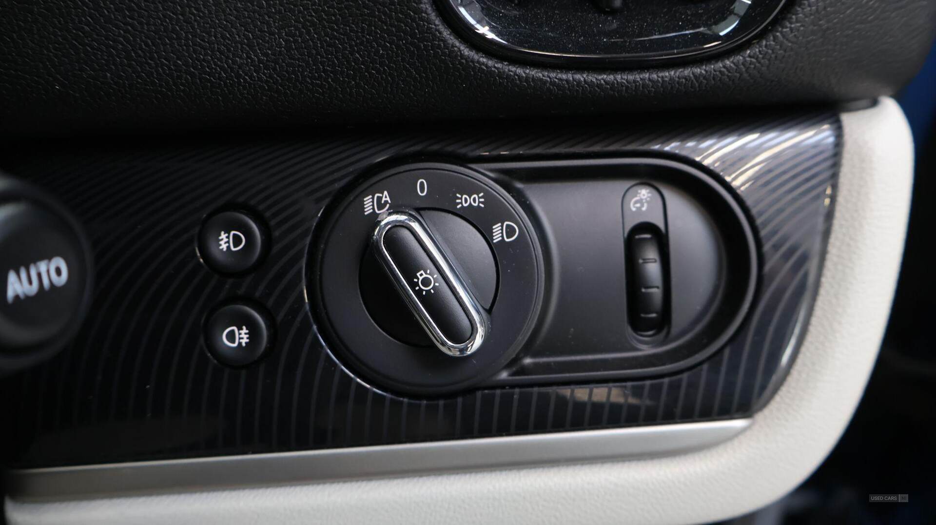 2022 MINI Countryman Cooper S E Exclusive