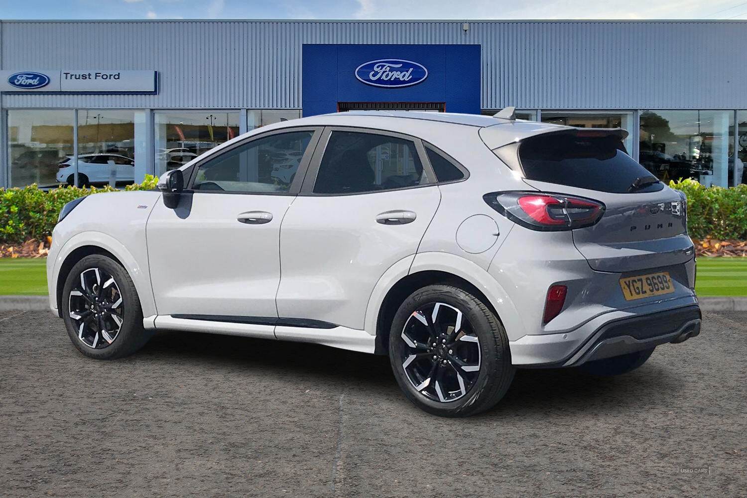 May 2023 Ford Puma 1.0 EcoBoost Hybrid mHEV ST-Line X 5dr