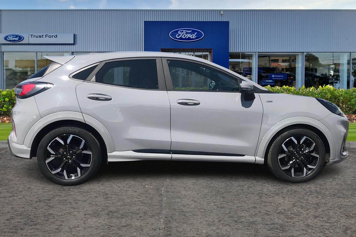 May 2023 Ford Puma 1.0 EcoBoost Hybrid mHEV ST-Line X 5dr