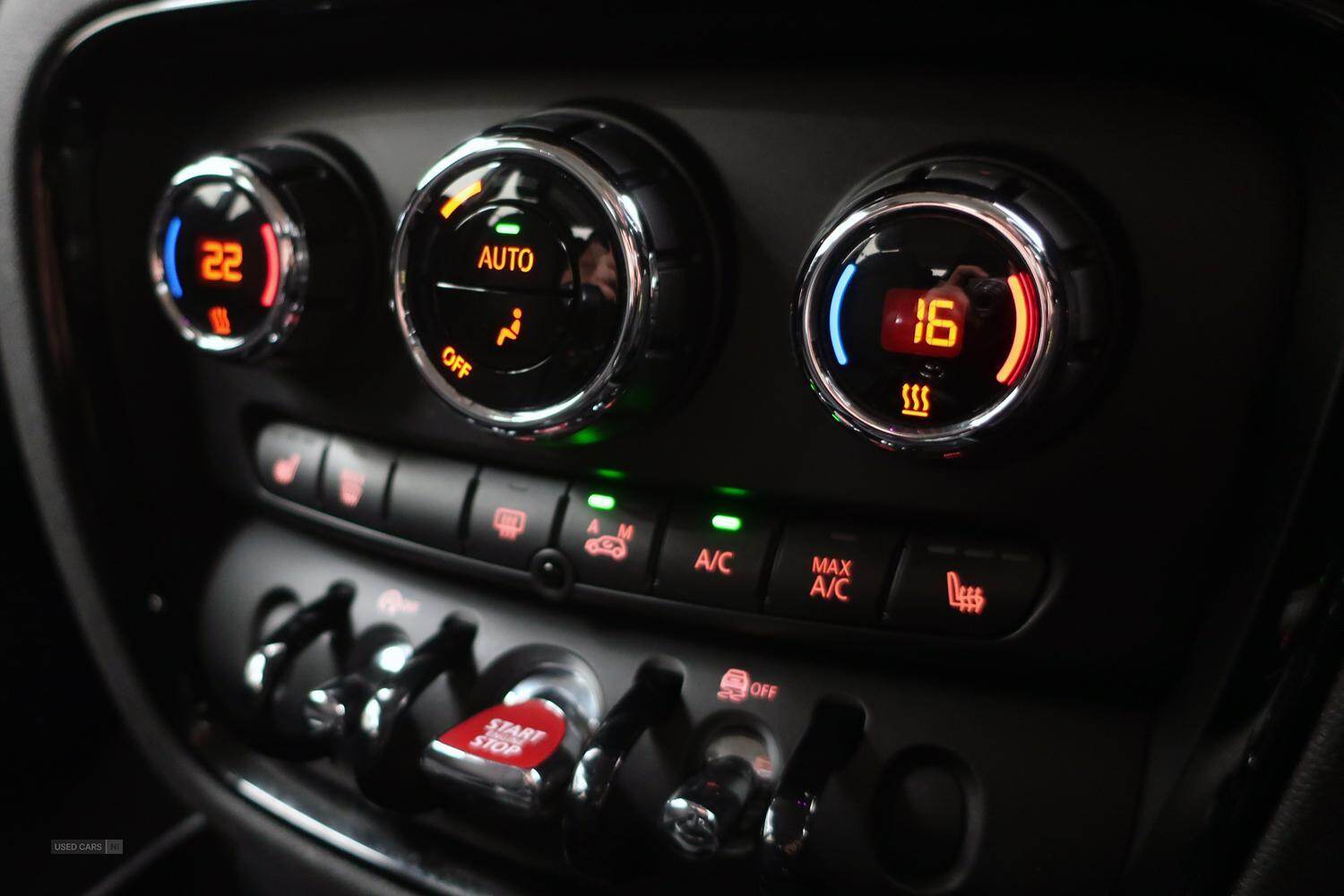  2021 MINI Clubman Cooper Classic