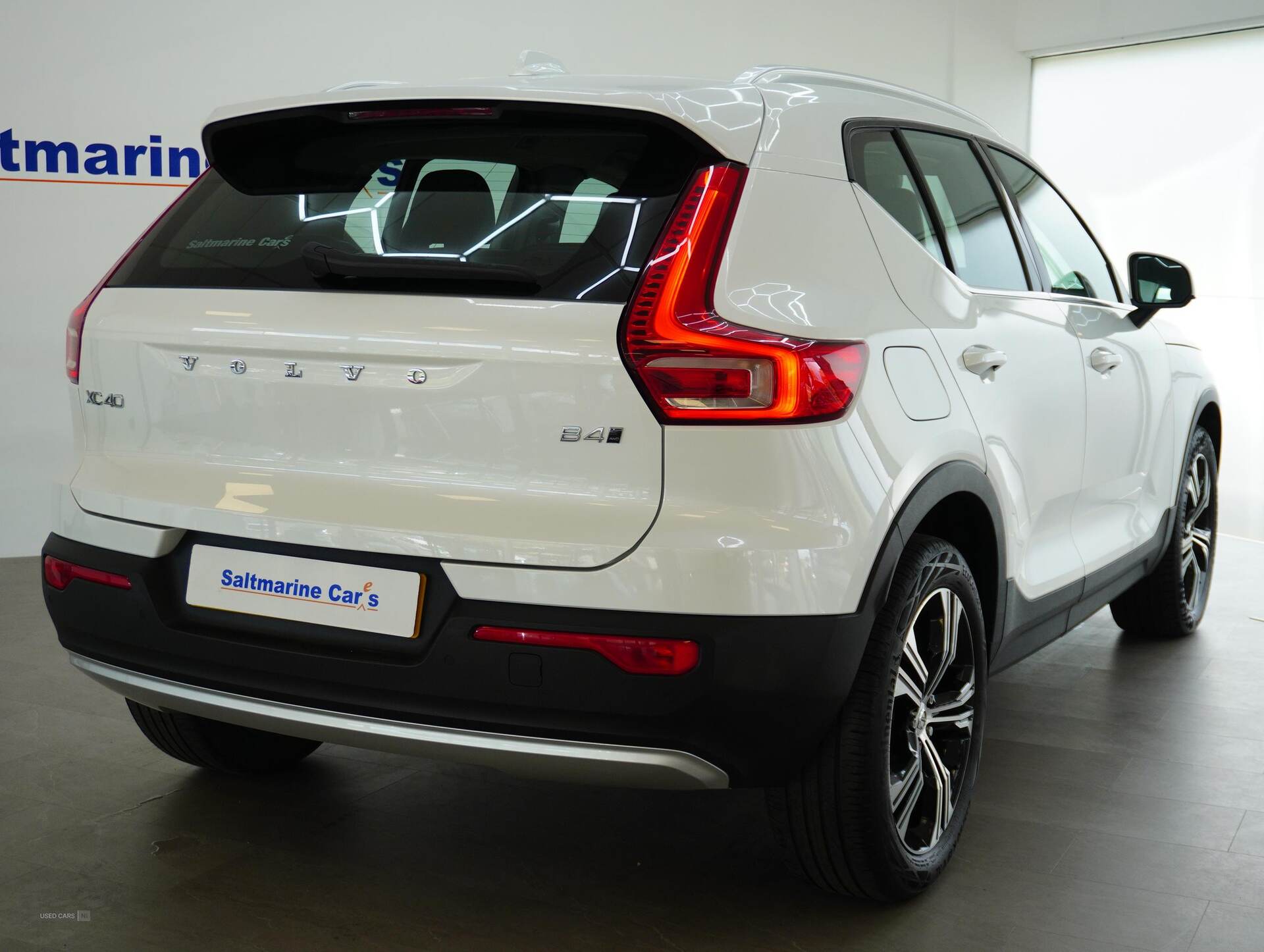 Jul 2021 Volvo XC40 2.0 B4P Inscription Pro 5dr AWD Auto [7 speed]