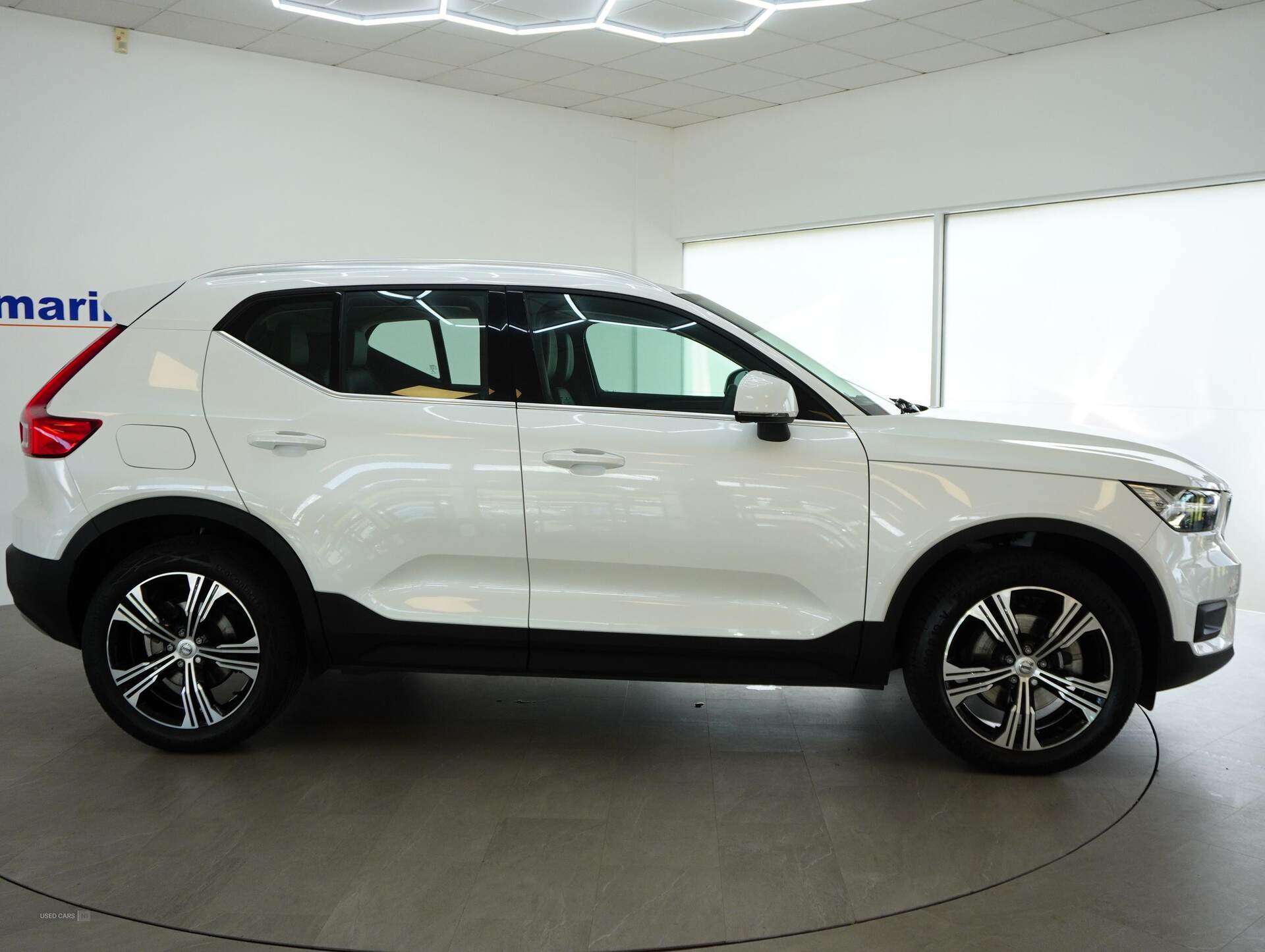 Jul 2021 Volvo XC40 2.0 B4P Inscription Pro 5dr AWD Auto [7 speed]