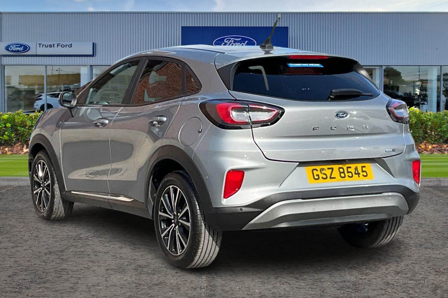 Apr 2023 Ford Puma 1.0 EcoBoost Hybrid mHEV Titanium 5dr