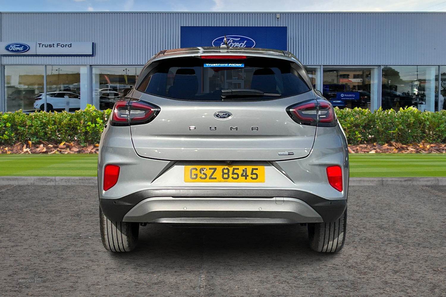 Apr 2023 Ford Puma 1.0 EcoBoost Hybrid mHEV Titanium 5dr