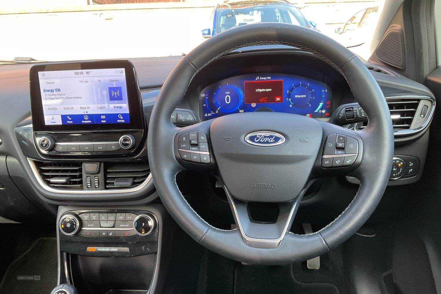 Apr 2023 Ford Puma 1.0 EcoBoost Hybrid mHEV Titanium 5dr