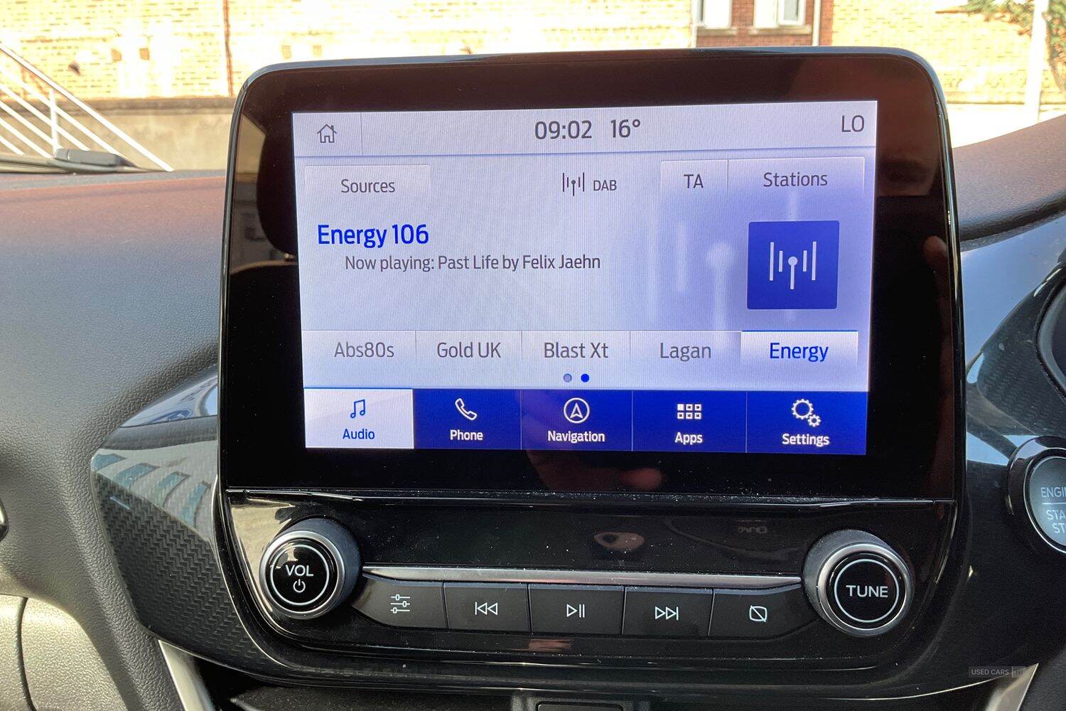 Apr 2023 Ford Puma 1.0 EcoBoost Hybrid mHEV Titanium 5dr