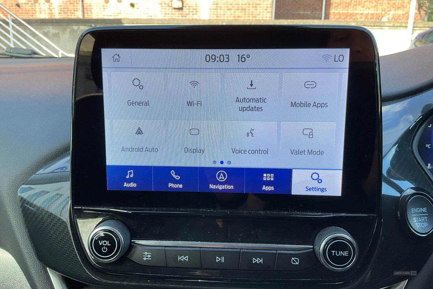 Apr 2023 Ford Puma 1.0 EcoBoost Hybrid mHEV Titanium 5dr