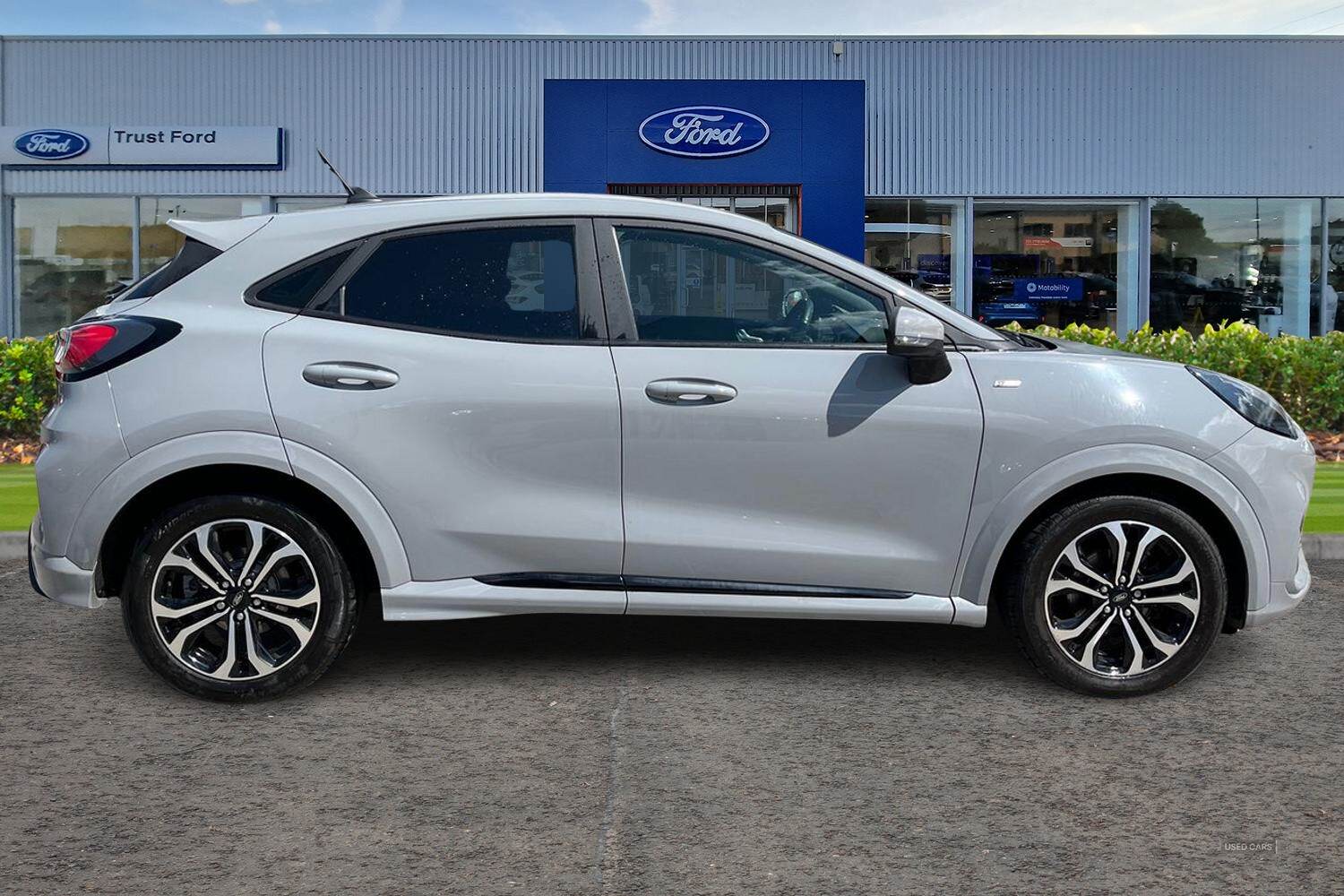 Sep 2020 Ford Puma 1.0 EcoBoost Hybrid mHEV ST-Line 5dr