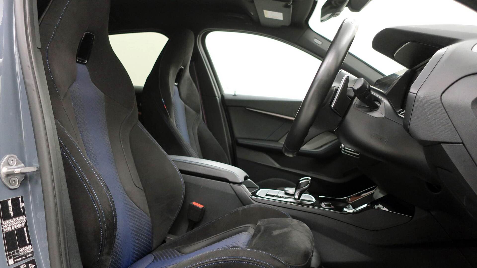 Jan 2022 BMW 1 Series M135i xDrive 5dr Step Auto