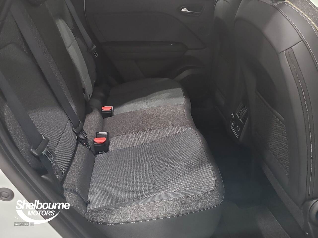 Jun 2025 Renault Captur 1.0 TCE 90 Techno 5dr