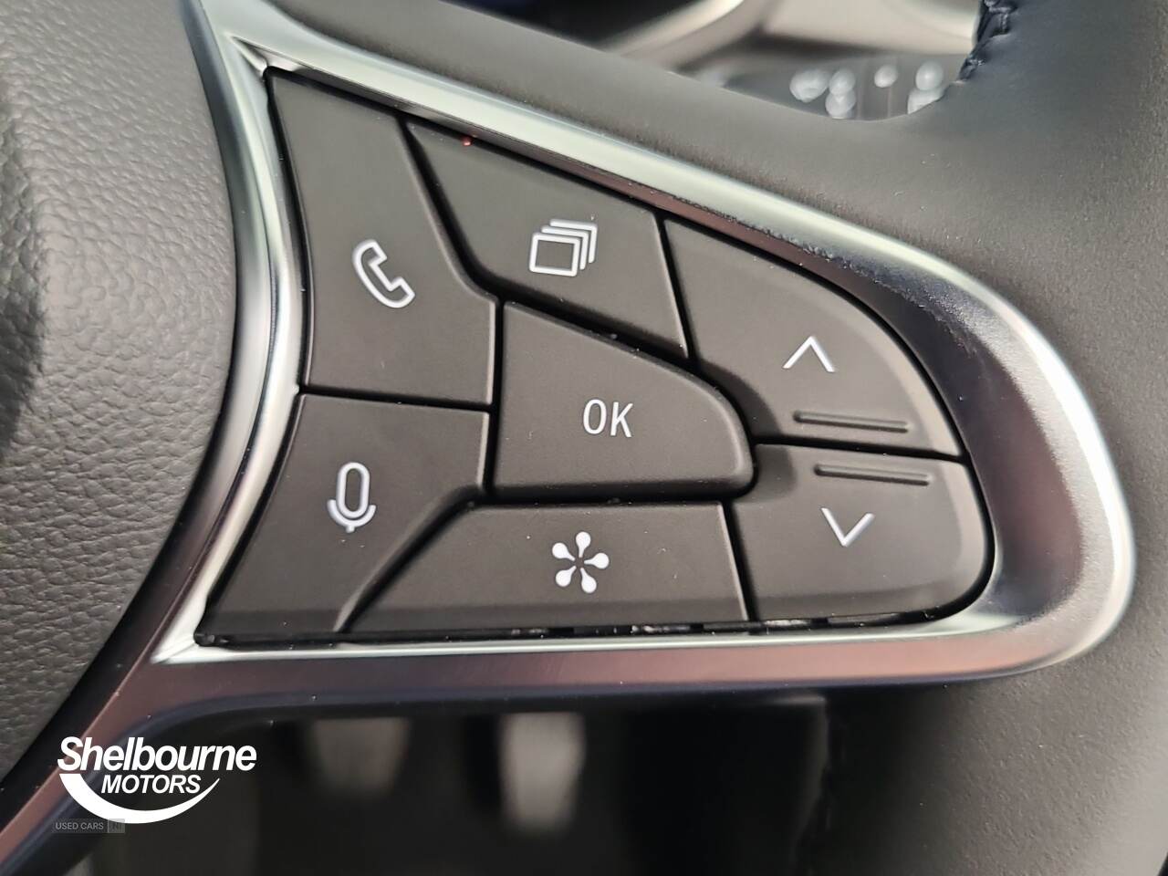 Jun 2025 Renault Captur 1.0 TCE 90 Techno 5dr