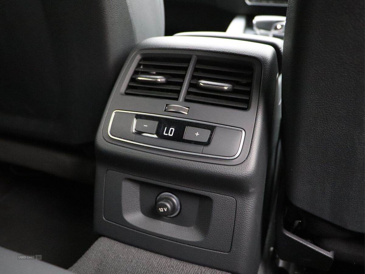 Nov 2021 Audi A4 35 TFSI Sport Edition 5dr S Tronic