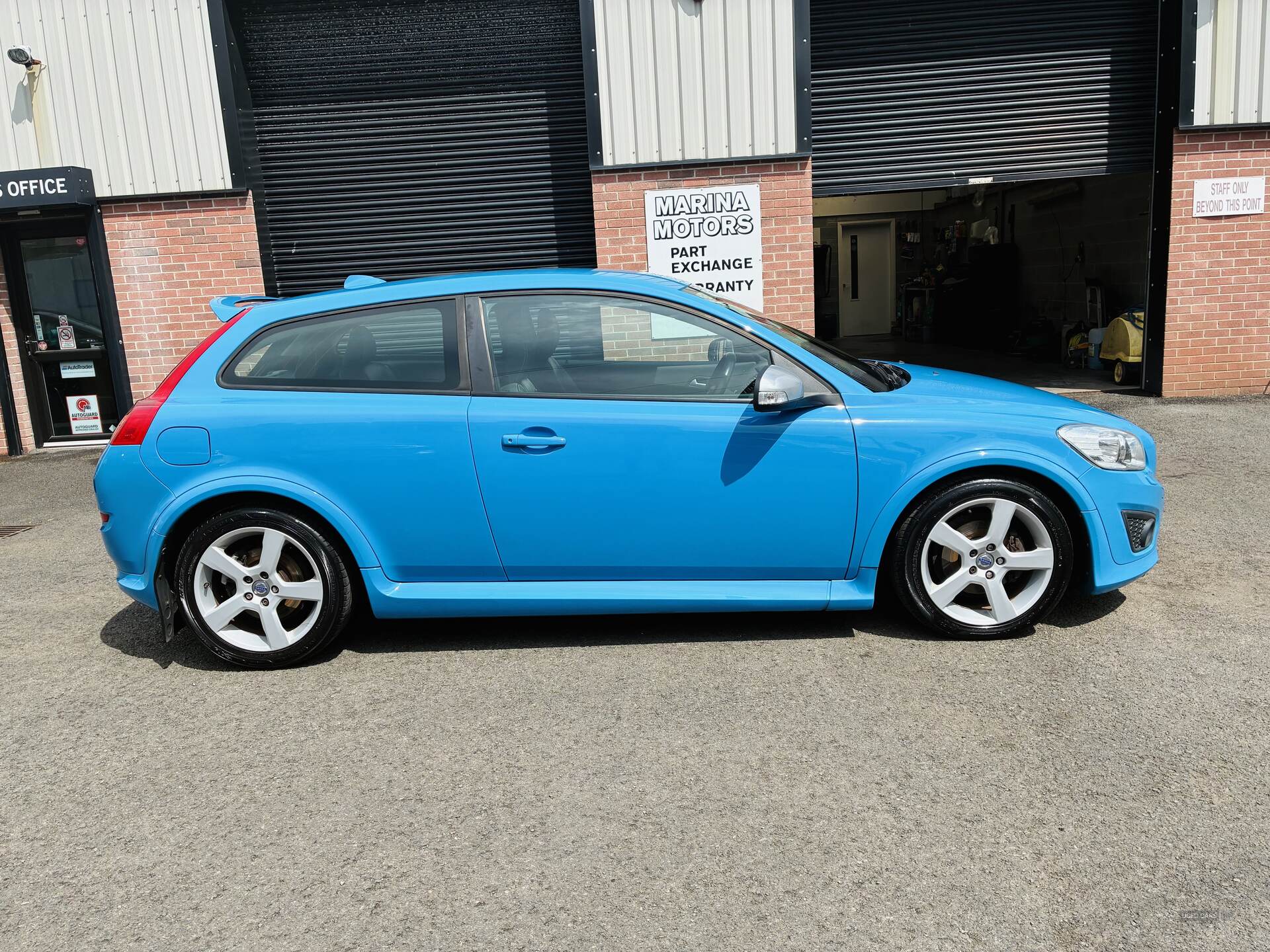 Jun 2012 Volvo C30 D2 [115] R DESIGN Lux 3dr