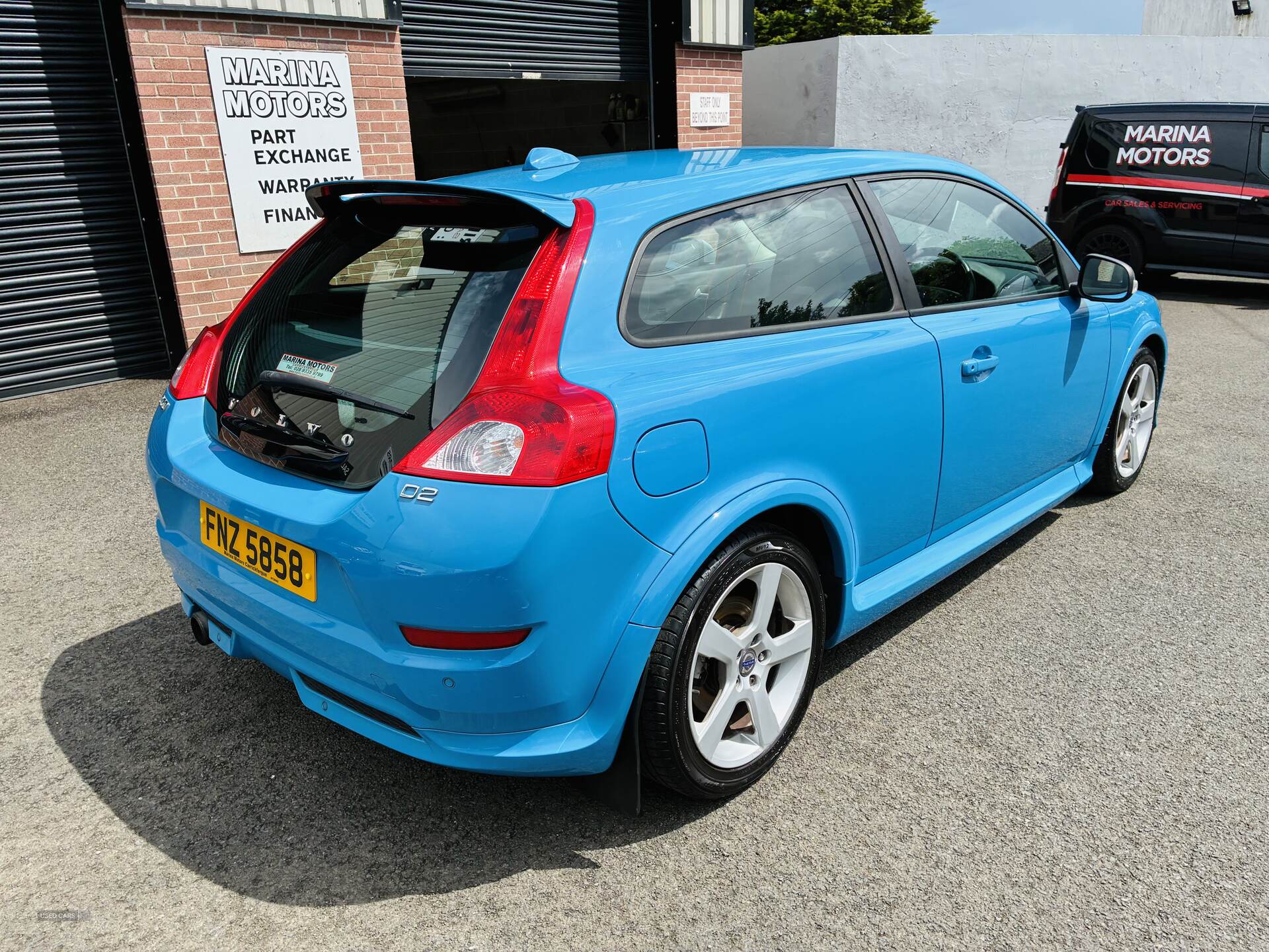 Jun 2012 Volvo C30 D2 [115] R DESIGN Lux 3dr
