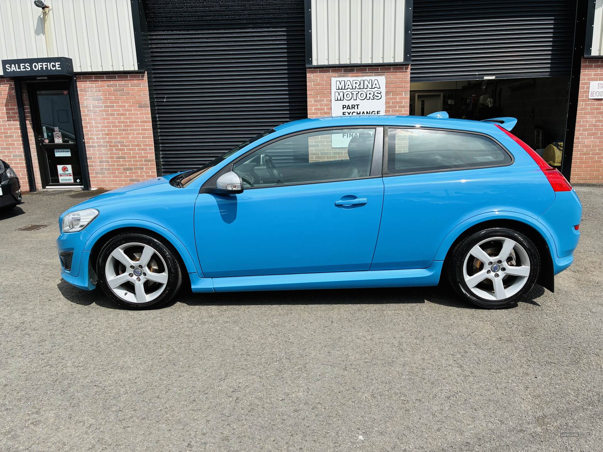 Jun 2012 Volvo C30 D2 [115] R DESIGN Lux 3dr