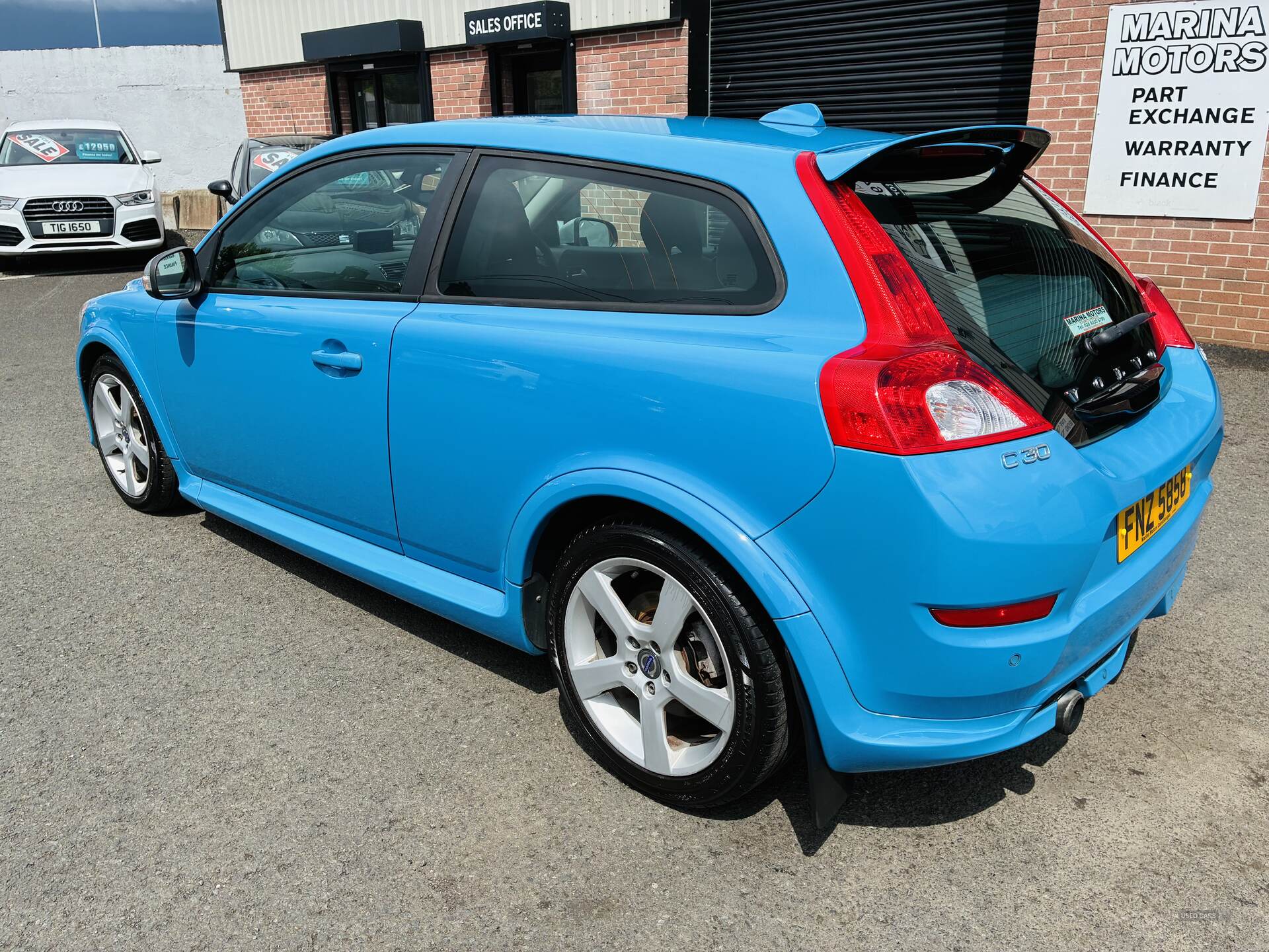 Jun 2012 Volvo C30 D2 [115] R DESIGN Lux 3dr