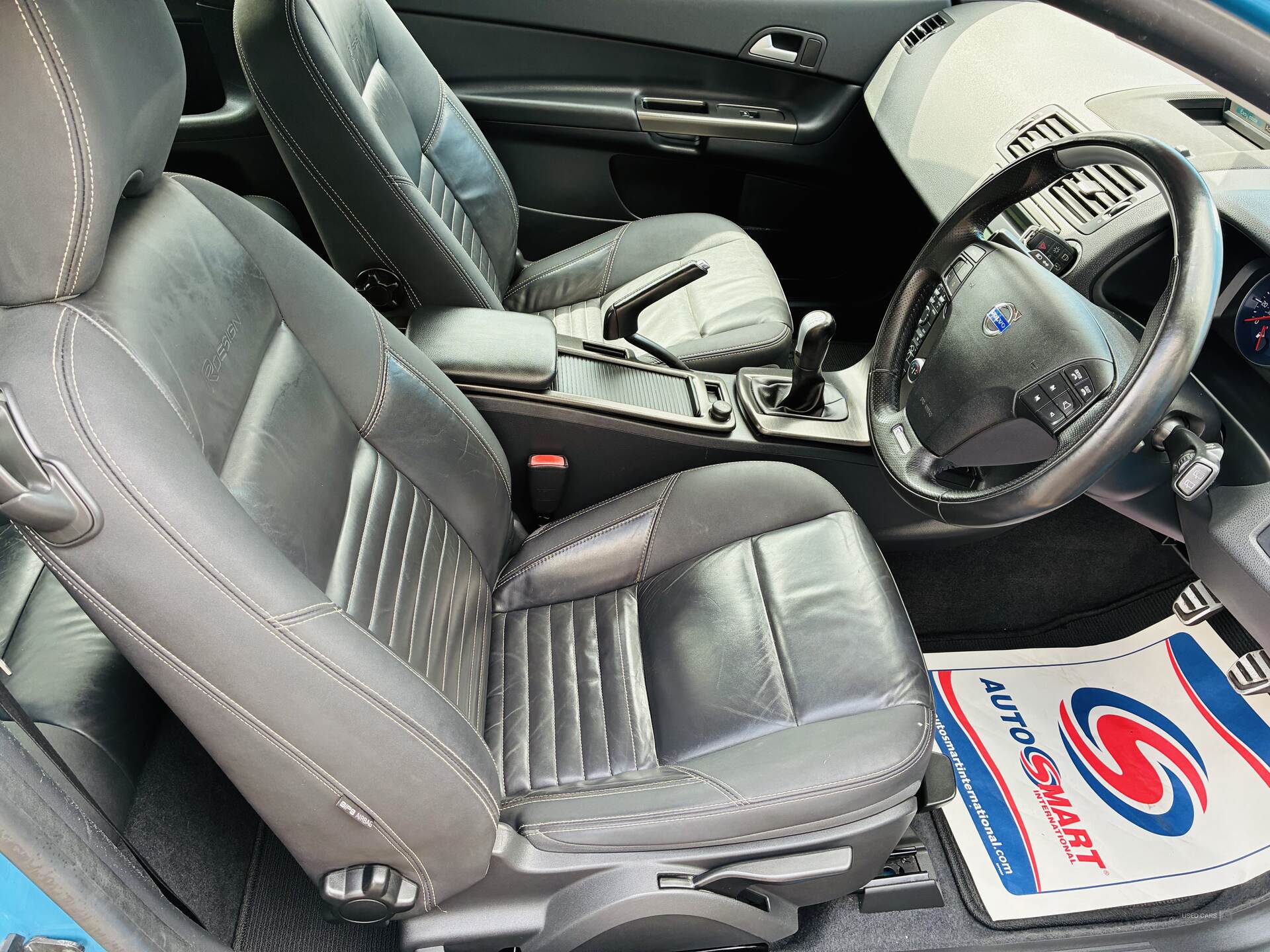 Jun 2012 Volvo C30 D2 [115] R DESIGN Lux 3dr