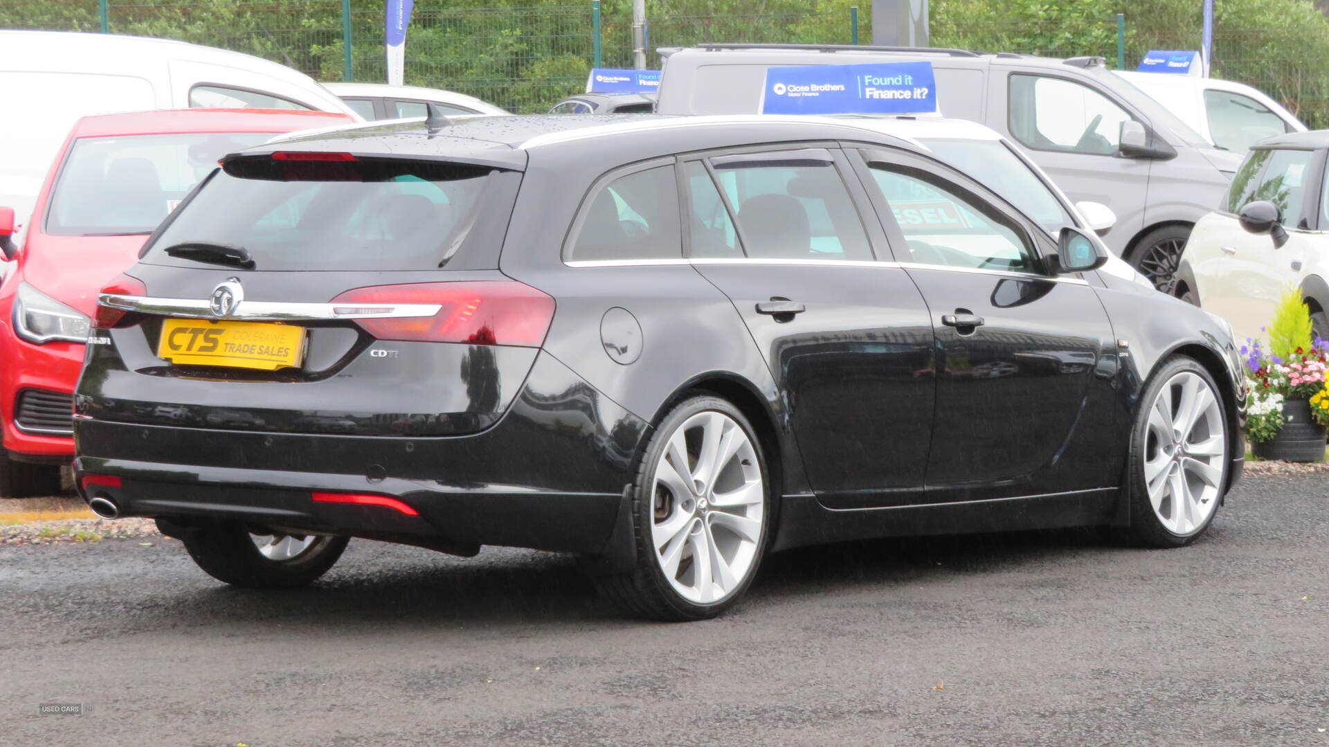 Vauxhall Insignia DIESEL SPORTS TOURER in Derry / Londonderry